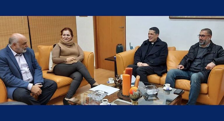 ‎١٣ منحة دراسيّة من جمعية”من حقّي الحياة ” إلى جامعةAUT