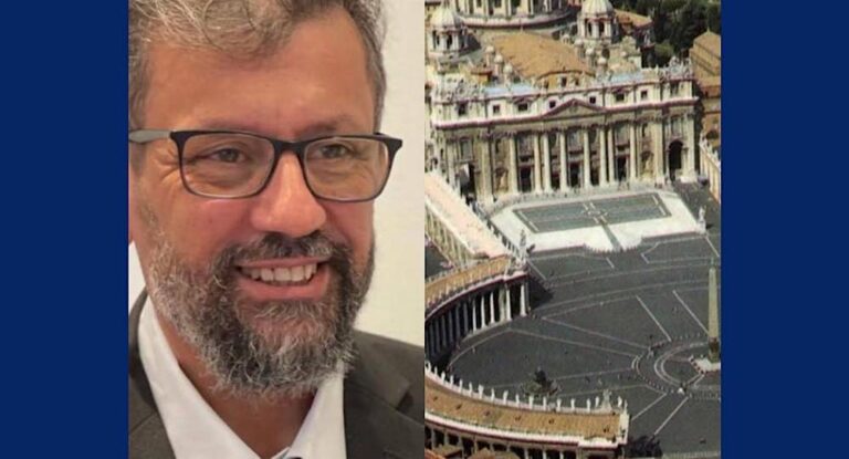 ‎الدكتور المجبر: المسيحيون في لبنان ضحية سلطتهم الدينية .. بات المتاجرة بالدين وسيلتهم وخوف الله ورائهم!