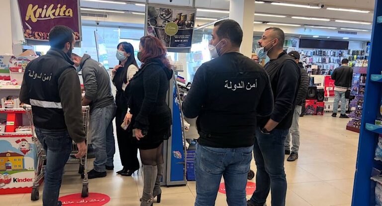 خاص – ” جبيل سوبرماركت” الأفضل بتخفيض الأسعار …بالصور: جولة لوزارة الإقتصاد على السوبرماركات في جبيل.