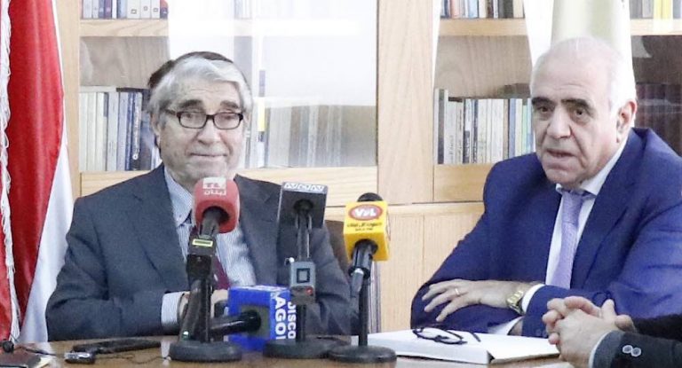 القصيفي كرم ابو سليم في نقابة المحررين: نعتز بك قامة فنية كبيرة وهامة شامخة من شمال لبنان