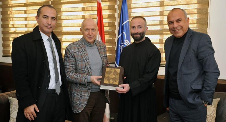 السفير الأوكراني في جامعة الروح القدس – الكسليك