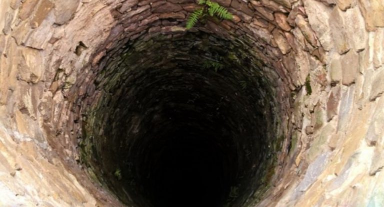 وفاة ثلاثة أشخاص في بئر في مشمش -جبيل