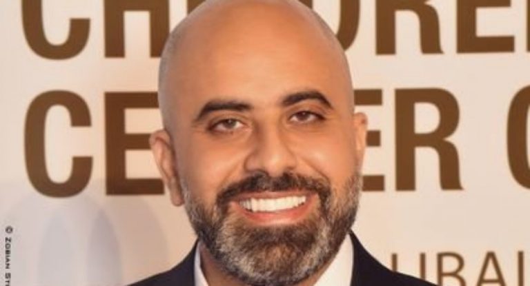 رد ناري من هشام حداد حول إنتشار خبر طلاقه..