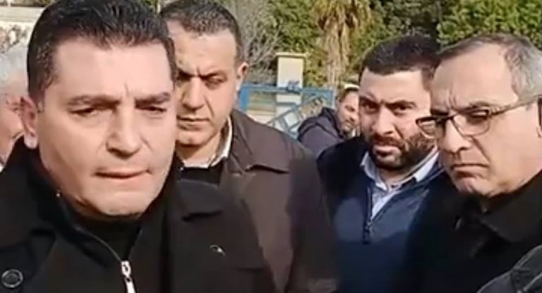 خاص-وقفة احتجاجية لرفع الصوت بعد انقطاع الكهرباء عن جرد جبيل منذ أسبوع