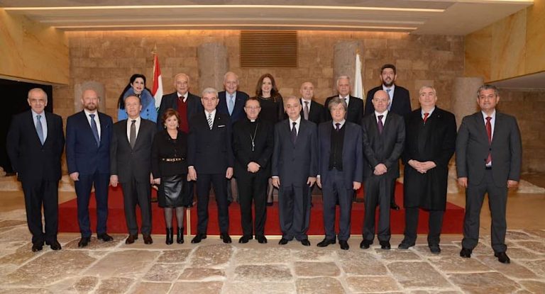 المهنئون بانتخاب المجلس التنفيذي الجديد للرابطة المارونية