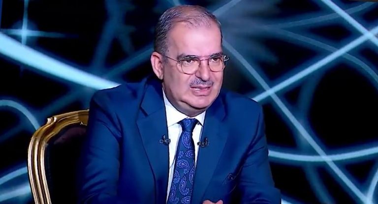 بالفيديو-طوني خليفة يفضح للمرة الأولى علاقته بإعلامية شهيرة ويبكي تأثراً لدى سؤاله عن خسارة ثروته!