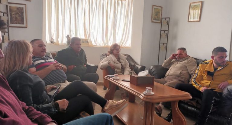 المرشّحة نجوى باسيل في لقاء مع أبناء بلدة الساقية