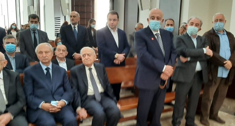 بالصور – قداس بمناسبة ذكرى الأربعين للمختار سمعان باسيل