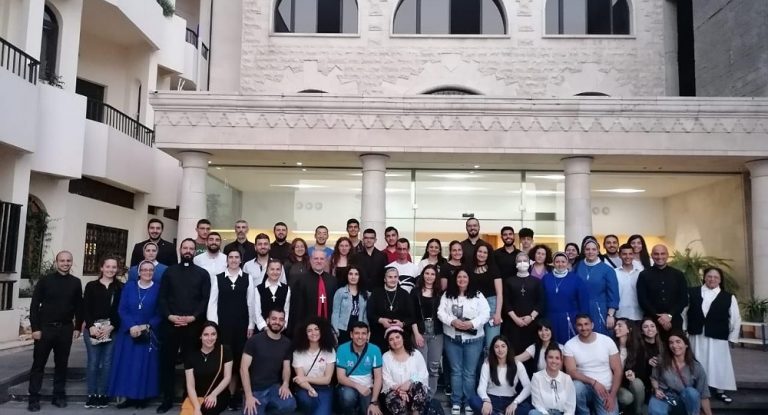 “الكلمة إلك” لقاء من تنظيم لجنة راعويّة الدعوات الموسعة في أبرشية جبيل المارونية