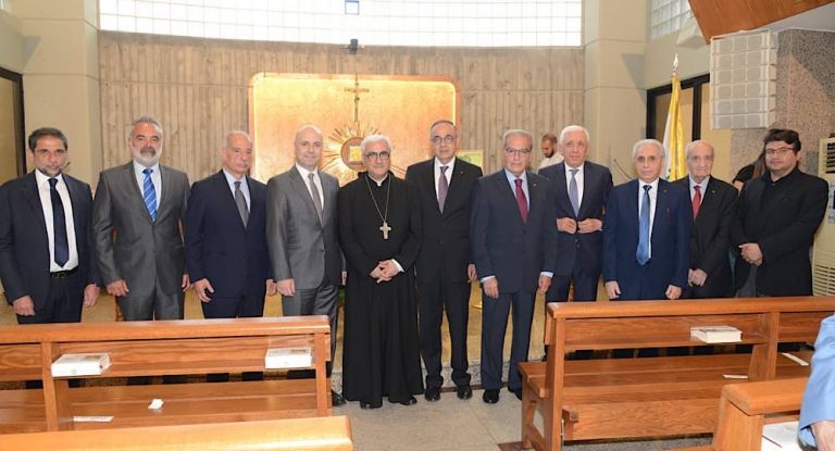 بالصور-عبد الساتر ترأس القداس السنوي للمجلس العام الماروني  متى للنواب الجدد: المرحلة صعبة ودقيقة والعيون شاخصة إليكم