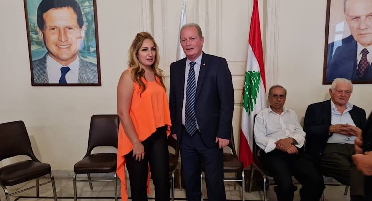 بالصور-شمعون استقبل المهنئين في السوديكو: المعارضة برهنت قدرتها التغييرية الكبيرة