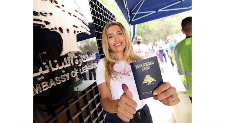 12797 مغتربا اقترعوا حتى الساعة بنسبة 41.37 بالمئة.. كيف توزعوا؟