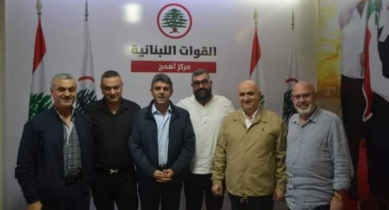 مرشّحو لائحة “معكم فينا للآخر” في زيارة لمركز القوات اللبنانية – إهمج