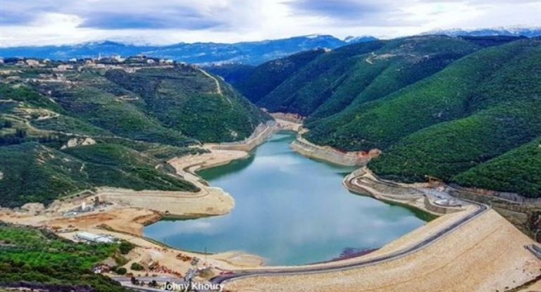 ختم سد المسيلحة بالشمع الأحمر!