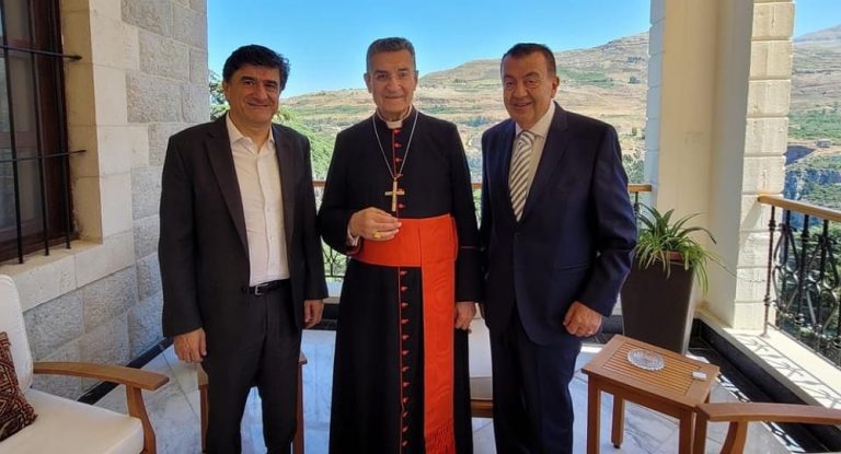 الدكتور طوني ميشال عيسى والقنصل مروان كلاب في زيارة للبطريرك الراعي في الديمان