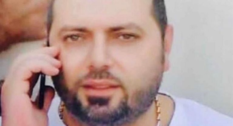 نائب يُهرِّب أبو سلة بسيارته الخاصة!