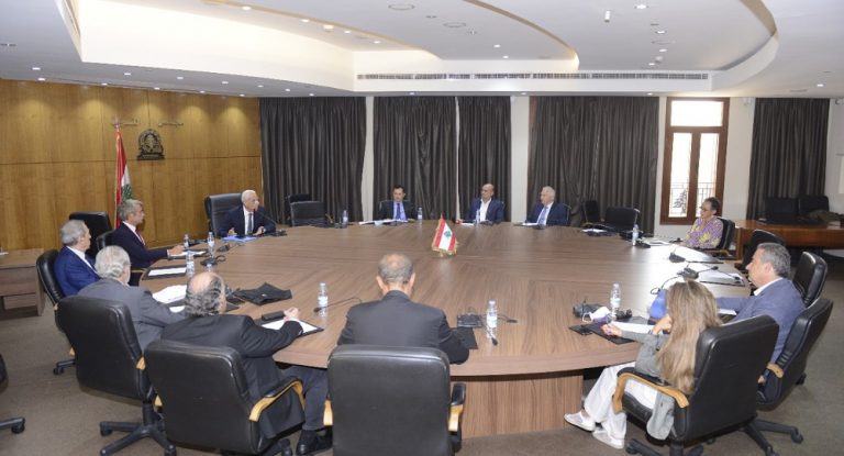 ابي رميا يطلق صرخة حول معاناة المواطنين في الصرف الصحي ومياه الشفة ويطالب بإعلان حالة طوارئ