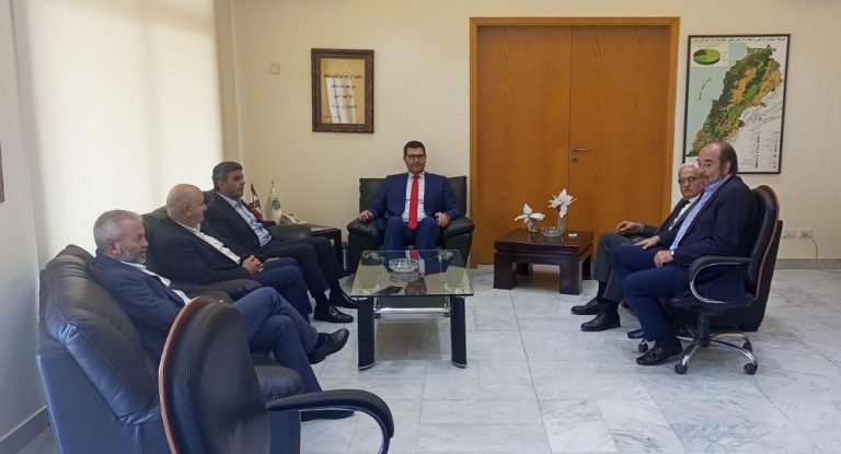 أخبار سارة من الحواط إلى المزارعين