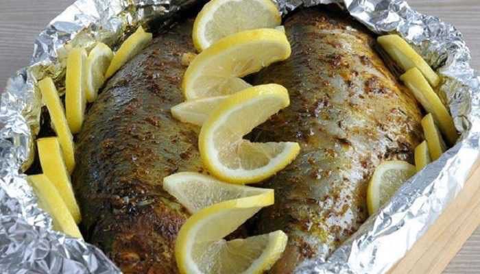 عالم سموم يحذّر من مخاطر استخدام ورق الألمنيوم في طهي الطعام