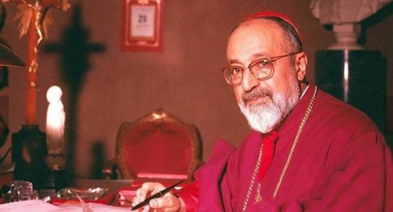 “البابا الأحمر” على درب القداسة… طوباوي جديد من لبنان