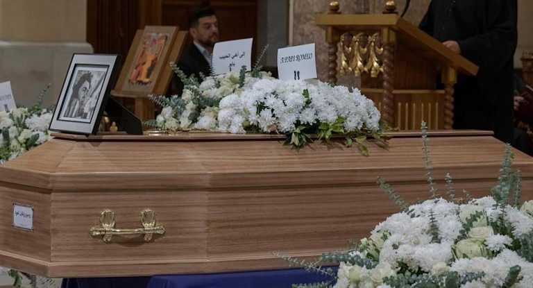 الفنان روميو لحّود…بين سحر الوجود وعرش الخلود