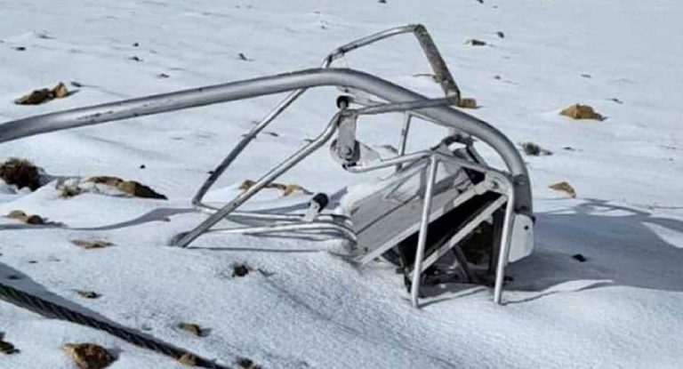 بالصور- إعتداء على محطات التزلّج في بشرّي… البلدية: “رسالات سياسية؟”