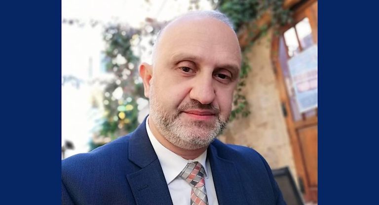 خاص-بالصورة:إبن مدينة جبيل المحامي جوليان زغيب رئيساً للجنة الفكرية في نقابة المحامين