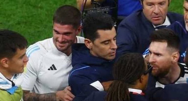 صورة احتفال ميسي في مباراة هولندا تحير الجميع.. ماذا حدث؟