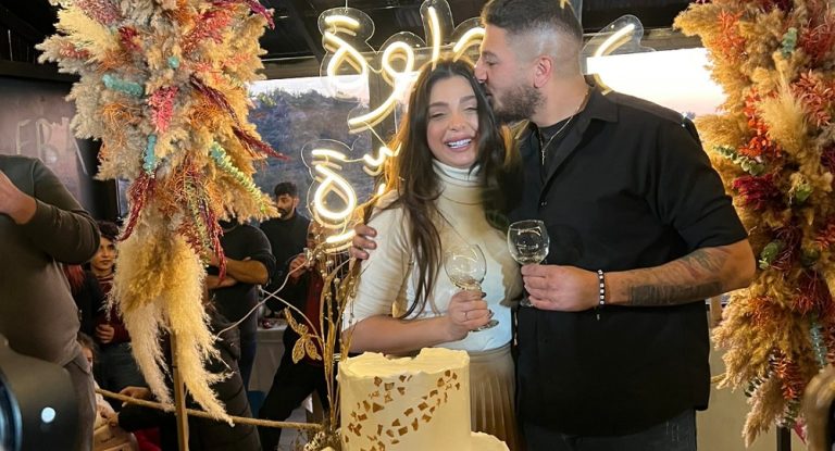 بالفيديو والصّور – الحب يجمع أهالي ضحايا المرفأ.. ويليم نون يرتبط بشقيقة الشهيدة سحر فارس