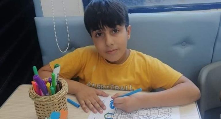 مأساة تهز بيروت.. وفاة الطفل آدم بعد سقوطه من الطابق الخامس