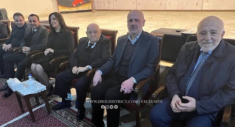 خاص-لهذا السبب وزير الداخلية والبلديات في الفيدار