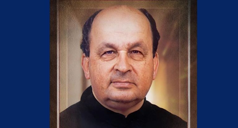 افرام نعى الأباتي خليفة المنظّم والمخطّط والعامل بصمت المؤمن