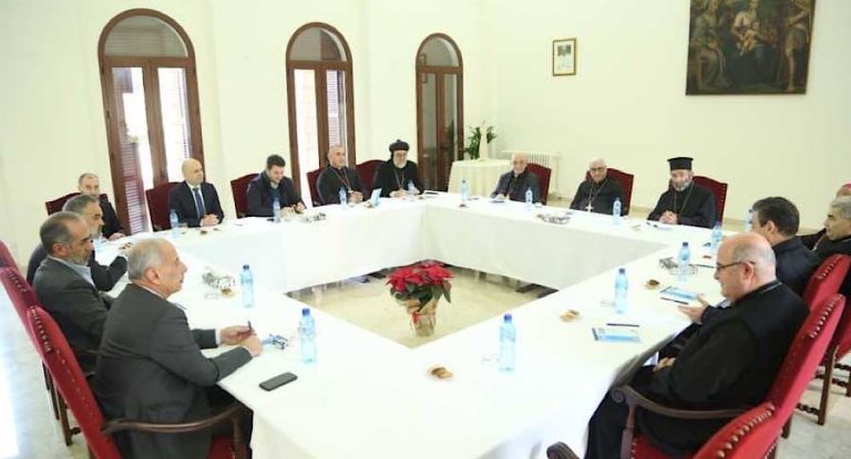 مطارنة بيروت ونوابها في اجتماع طارئ