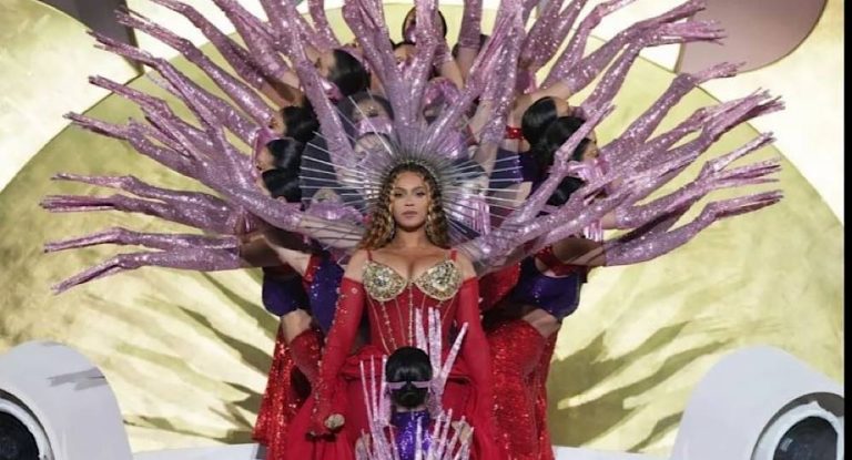 بالفيديو-المغنية العالمية بيونسيه  “تحقق حلم “مؤسّس فرقة “ميّاس” نديم شرفان