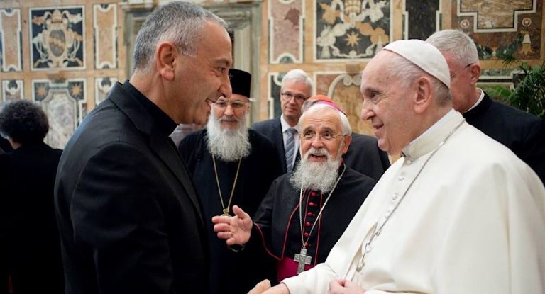 البابا يعيّن الأب ميشال جلخ أمين سر دائرة الكنائس الشرقية في الفاتيكان