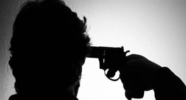 بيار ترك رسالة ووصيّة على “فايسبوك” وانتحر!