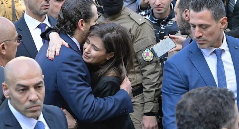 بالصور- لحظات مؤثرة بين نايلة تويني وسعد الحريري عند ضريح الرئيس الشهيد رفيق الحريري