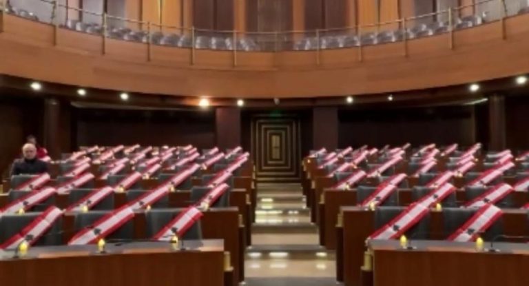 فيديو مليء بالبهجة…وزير  ونائب سابق يستمتعان بلحظات مميزة