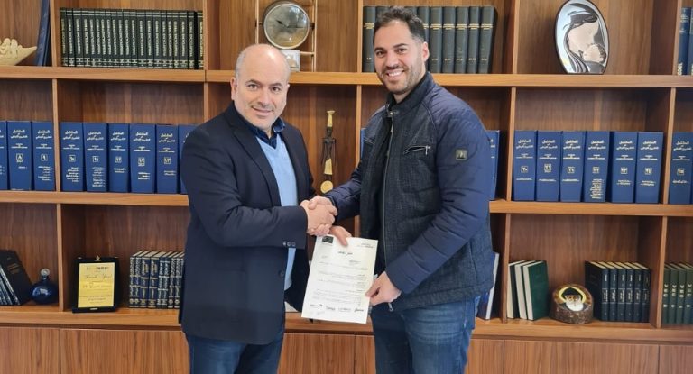 الرياضة والشباب يجمعان زعرور بلاعب كرة السلة نديم سعيد!