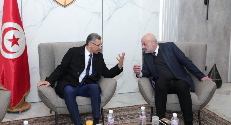 مولوي في تونس مشاركاً بأعمال الدورة الأربعين لمؤتمر وزارة الداخلية العرب.