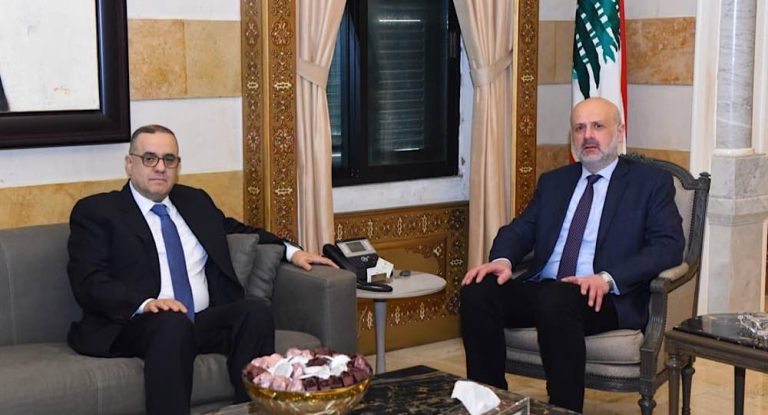 رسميا…العميد البيسري يستلم إدارة الأمن العام بصفة مدير عام