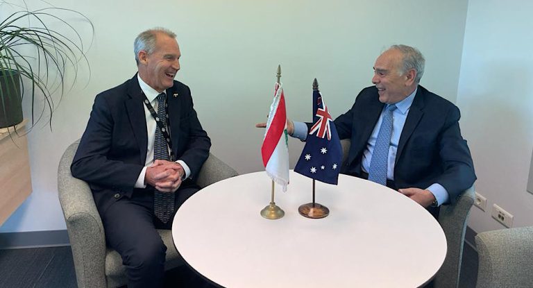 إميل رحمة في زيارة لسفير أوستراليا في لبنان أندرو بارنز