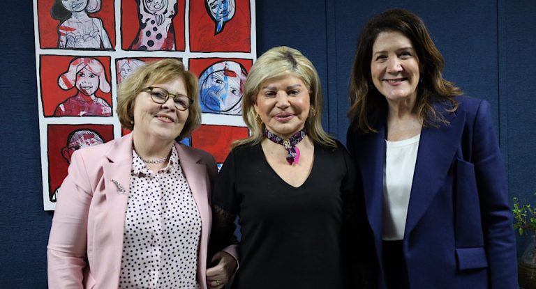 بربرا ليف في حلقة خاصة مع معهد الإعلام في مؤسسة مي شدياق