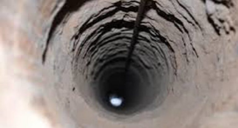 بالتفاصيل…سقطوا داخل بئر خلال حفره