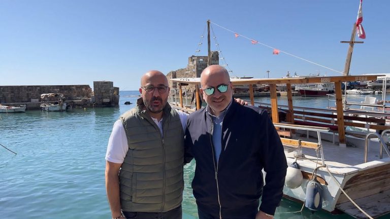 زعرور يستقبل وزير البيئة في جبيل