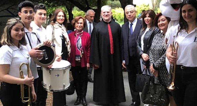 معرض عيد الفصح من تنظيم الرابطة المارونية ورعاية المطران عون