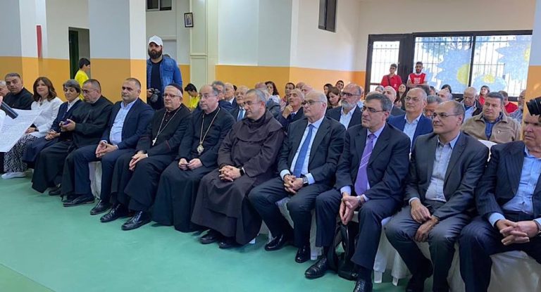 بالصور-بدعوة من  فادي وسلمى رومانوس … إفطار يجمع شخصيات صيداوية وجزينية