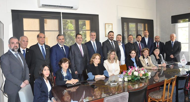 نقابة أصحاب المطاعم تعلن جهوزية القطاع السياحي لصيف 2023 بحضور وزير السياحة ورامي عيّاش