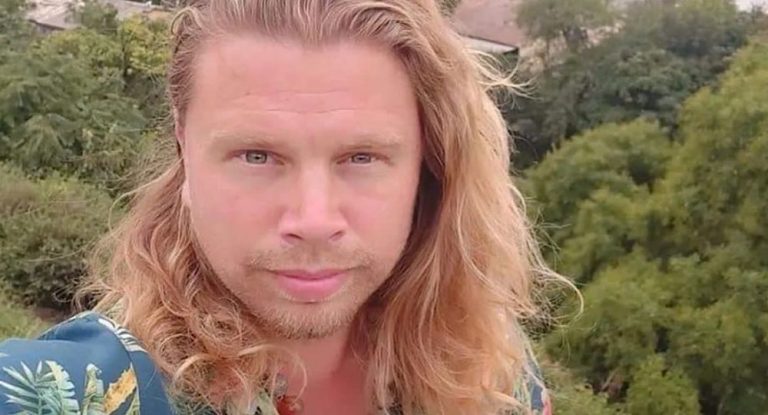 أب ل٥٠٠ طفل يثير أزمة.. وشكاوى من جميع أنحاء العالم