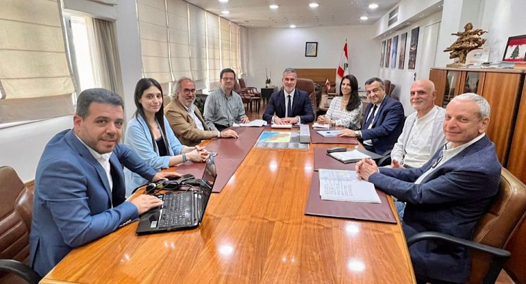 اجتماع في وزارة السياحة للبحث في مشروع مدينة السينما اللبنانية